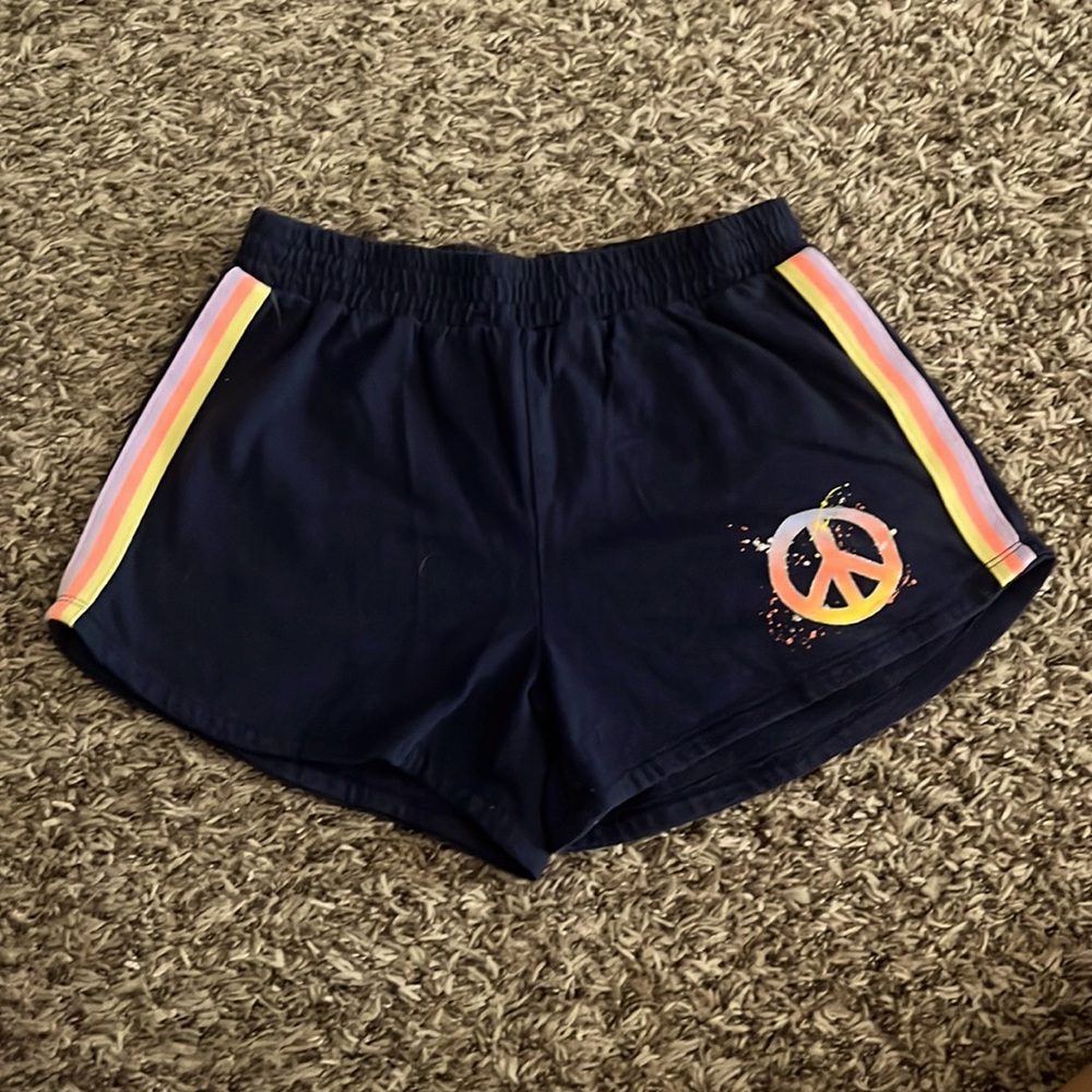 Peace shorts